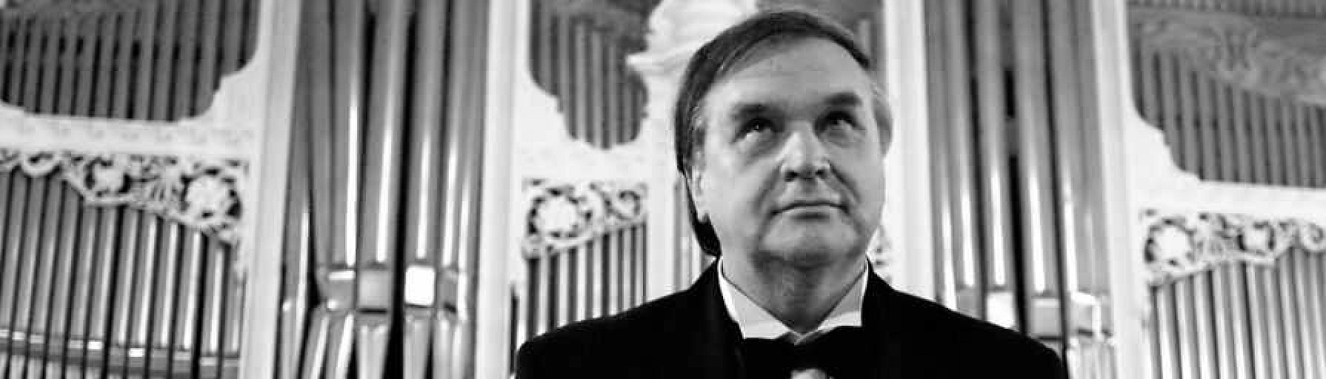 Умер оперный певец Сергей Алексашкин