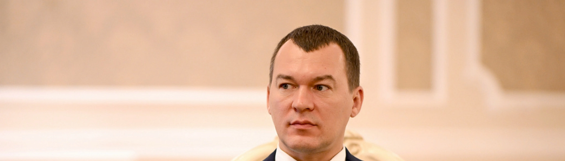 Минспорт обсудит введение потолка зарплат в РПЛ