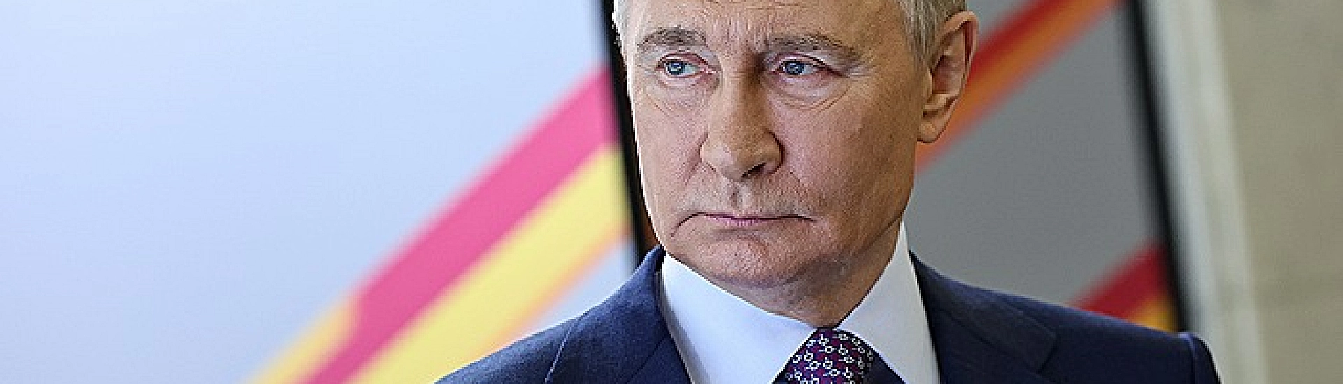 Путин провел совещание о развитии инфраструктуры и подготовке к «Прямой линии»