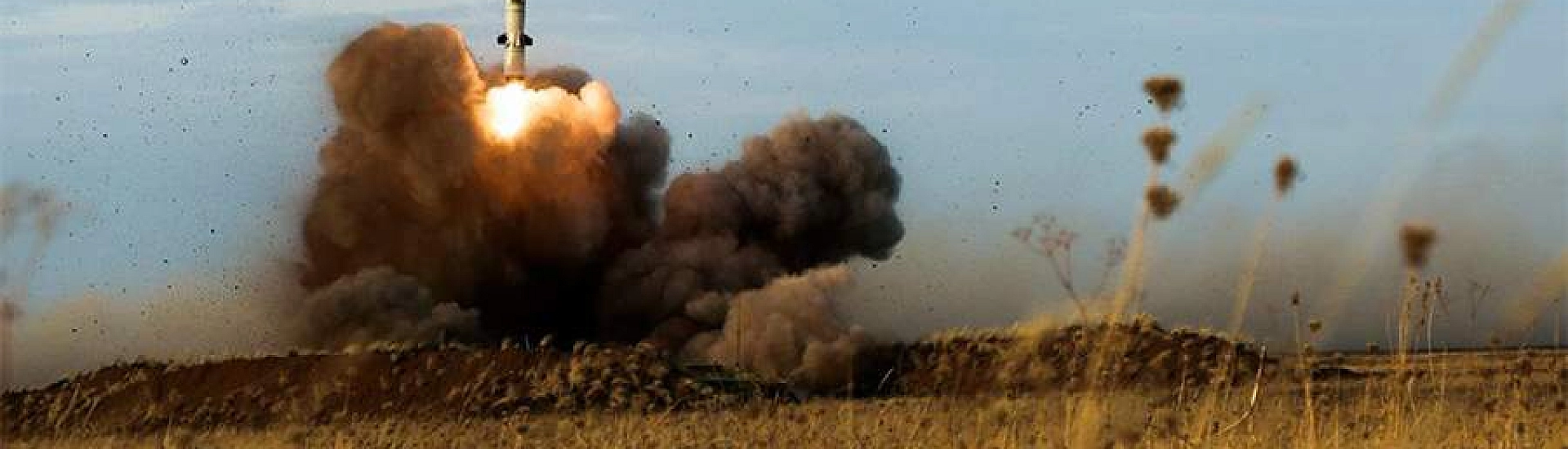 Минобороны: ВС РФ нанесли удары по объектам энергетики и складам ВСУ