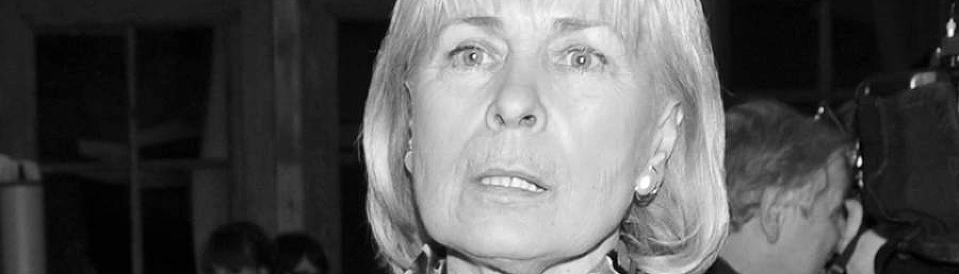Вдова Бориса Клюева Виктория похоронена рядом с мужем на Троекуровском кладбище