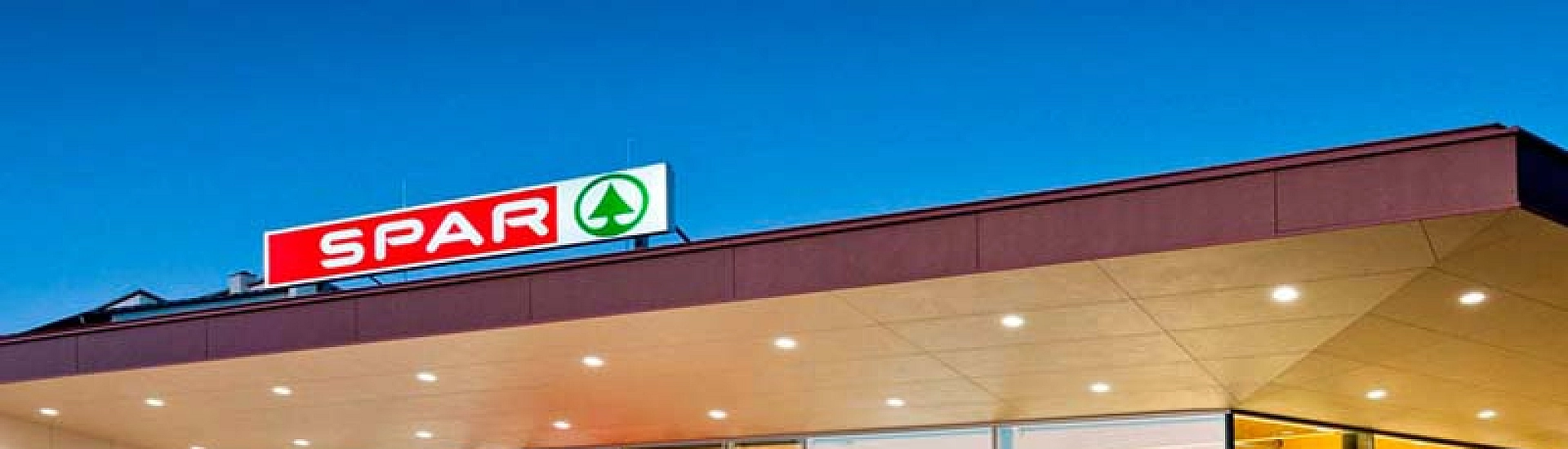 ФАС одобрила сделку по покупке сетей Spar и «Первоцен» компанией «Лама»