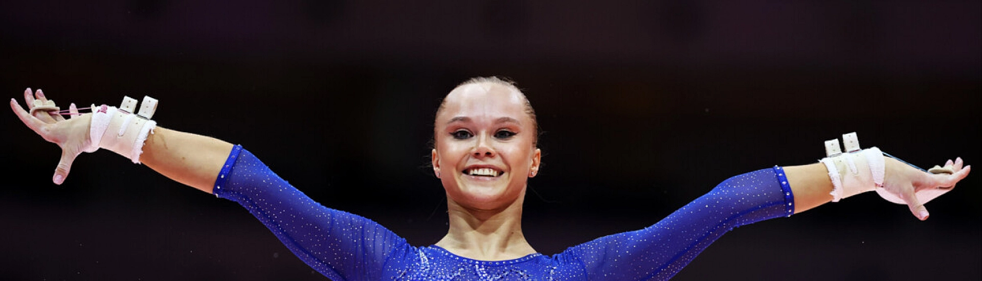 Ангелина Мельникова выиграла золото в опорном прыжке на чемпионате мира в Индонезии