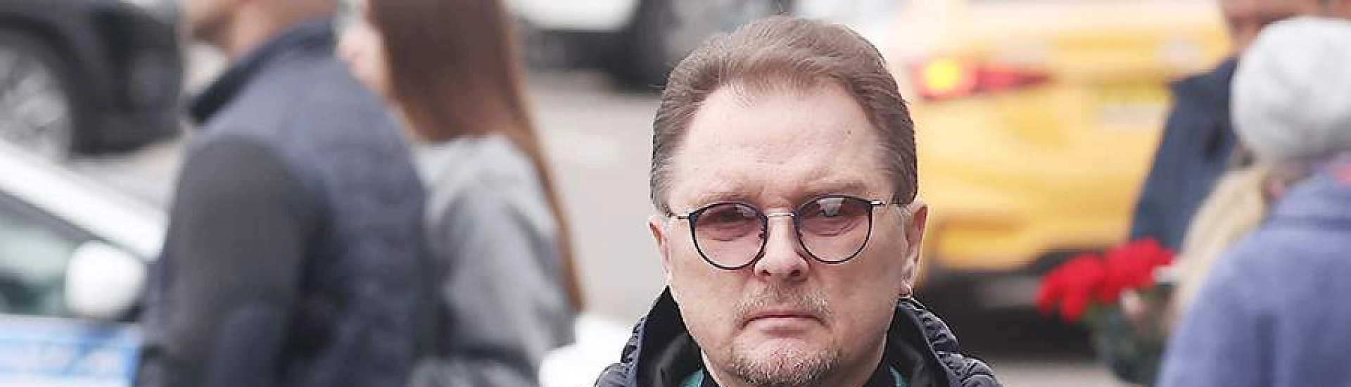Бывший продюсер группы «Тату» Леонид Дзюник опроверг слухи о нападении и рассказал об угрозах после слов о Пугачёвой