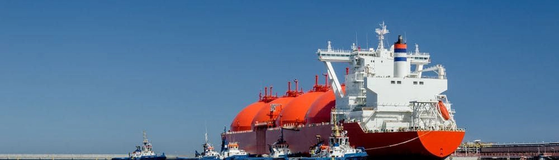 Катар и Индия подписали 17-летний контракт на поставку сжиженного природного газа