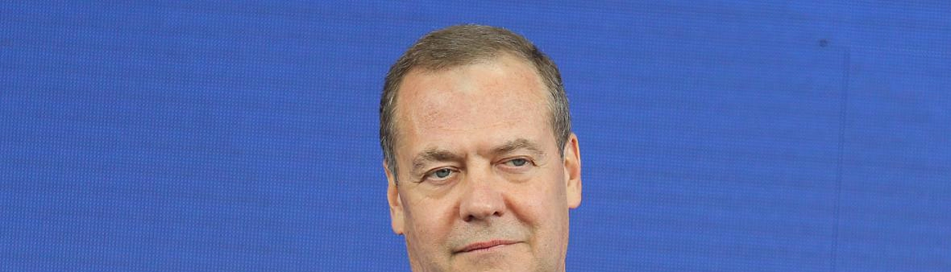 Медведев заявил, что Россия уже выпускает беспилотники на уровне, превосходящем зарубежные аналоги