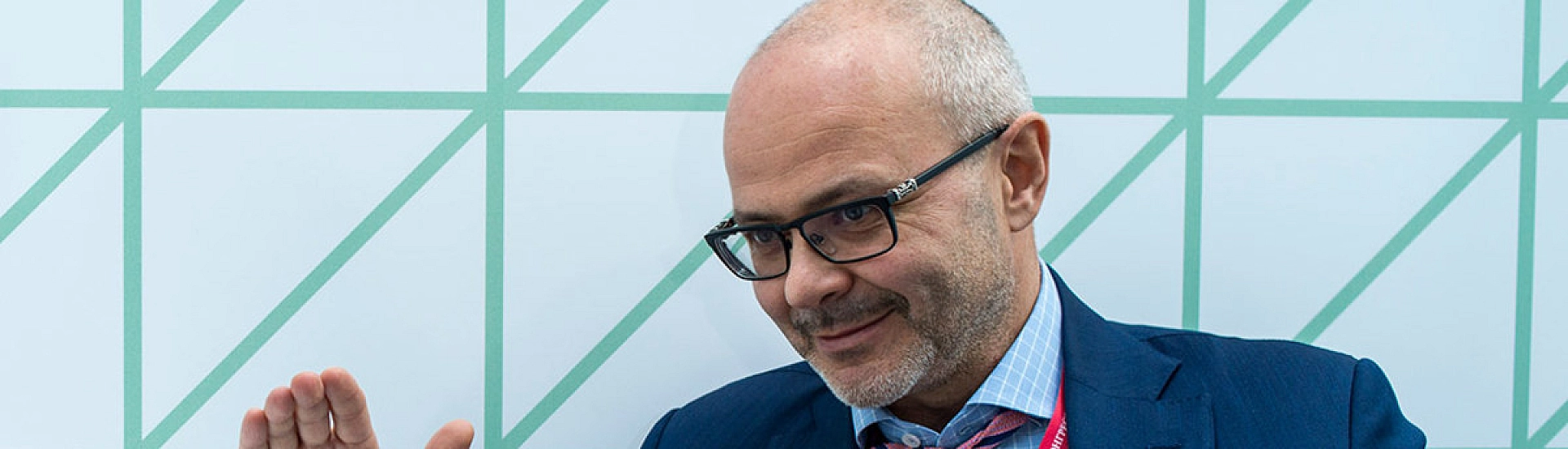 Схематоз Снегурова: ВИС решил сыграть в рулетку с инвесторами?