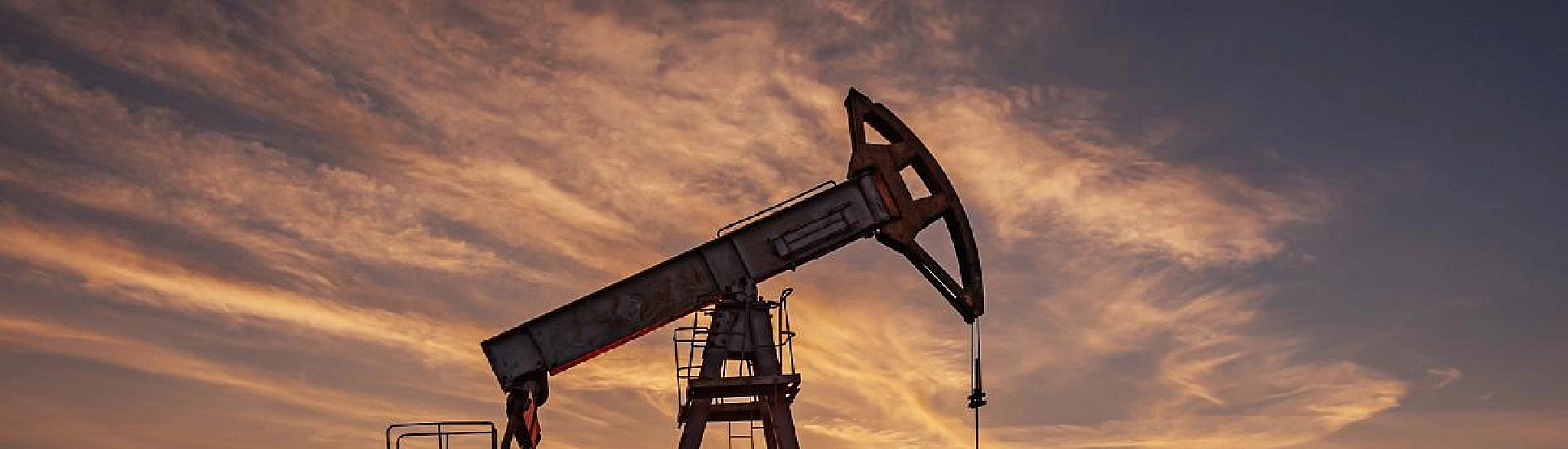 Нефть Brent опустилась ниже $60 за баррель впервые с мая 2025 года