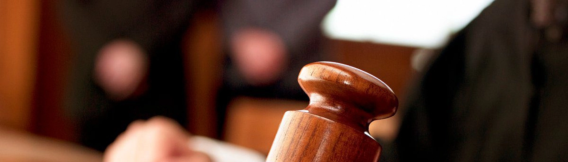 Суд смягчил меру пресечения экс-главе волонтерских движений в Якутии