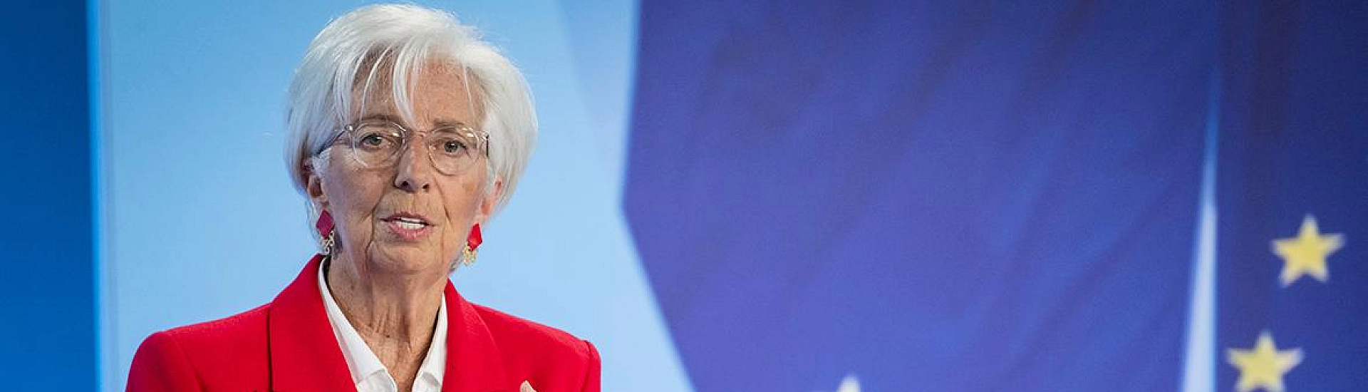 Кристин Лагард заявила, что не покинет пост главы ЕЦБ до октября 2027 года