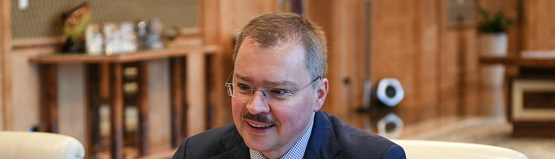 Магаданский недропопил: Чайка спел дуэтом с заофшоренным Мордашовым?