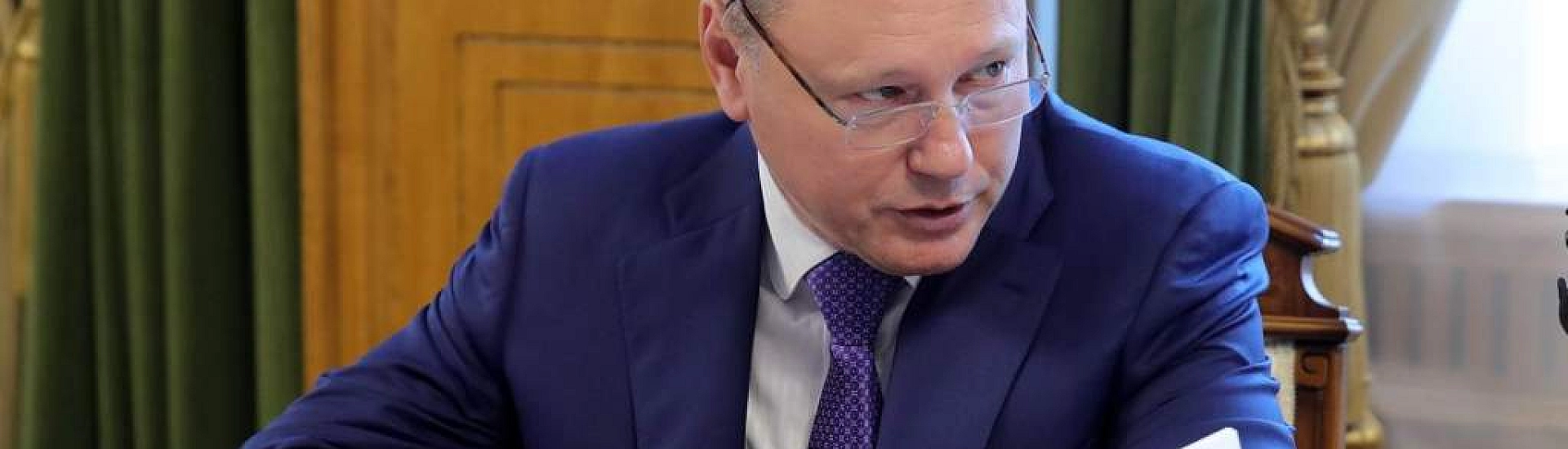 Агроподряд с душком: что общего у вице-губернатора Ревенко и зернотрейдера Ходыкина?