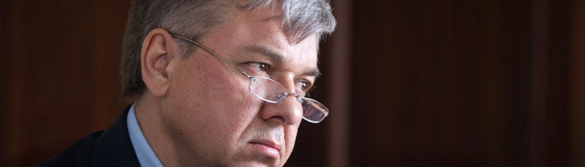 Суд в Москве заочно приговорил экс-главу Росалкогольрегулирования Чуяна к 12 годам колонии