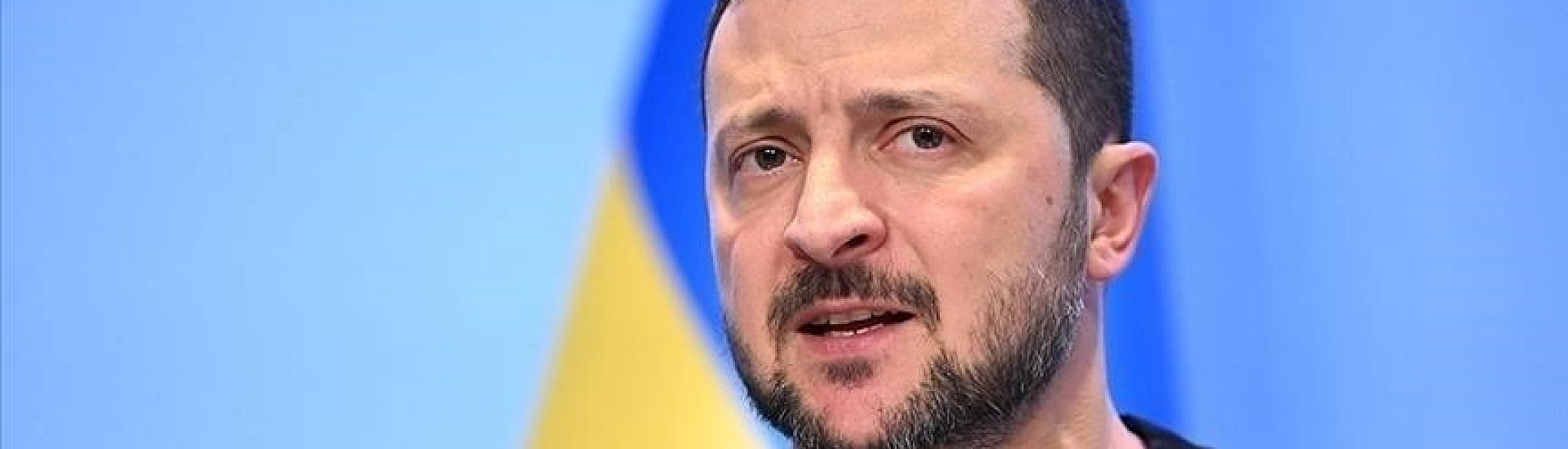 Зеленский заявил о готовности Украины к прекращению огня на пасхальные праздники