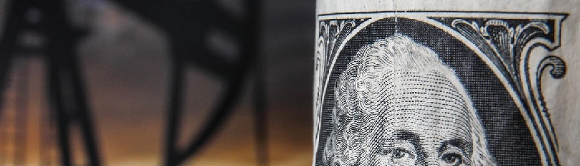 Нефть Brent обрушилась на 16% после новостей о перемирии США и Ирана