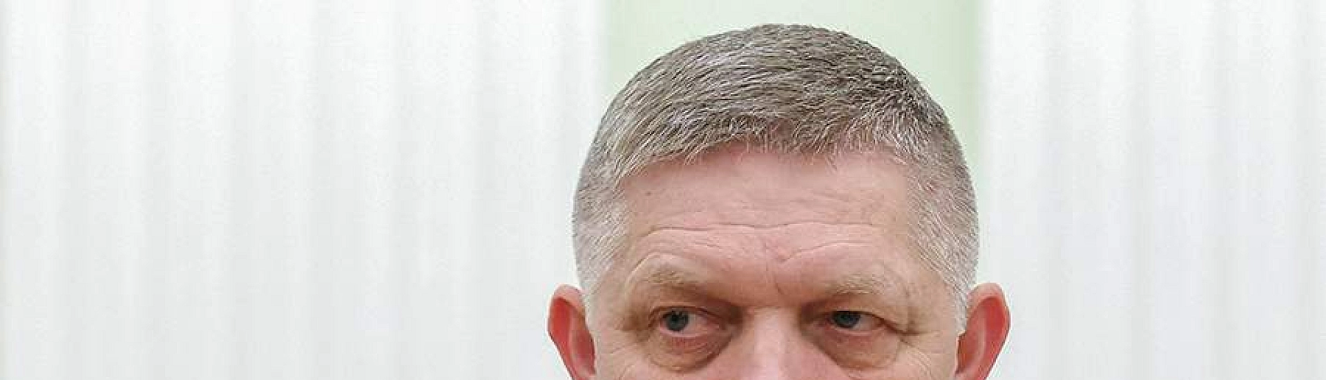 Фицо поздравил Мадьяра с победой и заявил о готовности сотрудничать с новым правительством Венгрии