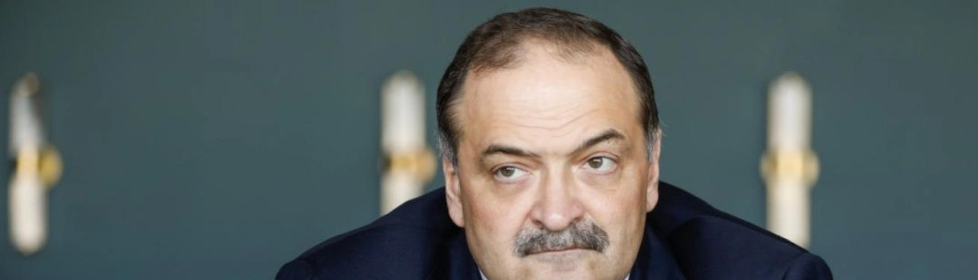 Дагестан. Меликов - в отбой: в кресло - Рамазанов с ручной поддержкой Керимова?