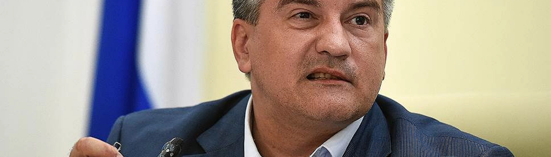 Сказки Аксенова споткнулись о Ткачева: пустой бак - пустые полки?
