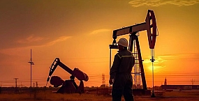 Нефтяные котировки стабилизировались после падения 