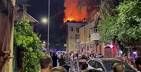 В Ростове-на-Дону повреждены жилые дома после атаки беспилотников