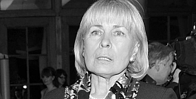 Вдова Бориса Клюева Виктория похоронена рядом с мужем на Троекуровском кладбище