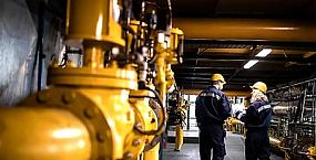 В Ярославской области дроны повредили нефтеперегонные станции в двух округах