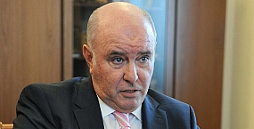 Карасин заявил об усилении политического напряжения в Киеве на фоне коррупционного скандала