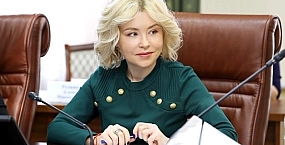 Французские каникулы Радионовой: «дачка» родителей-пенсионеров, или откуда деньжата, Свет?