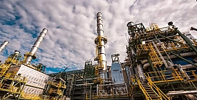 «Тенгизшевройл» приостановила добычу нефти на месторождениях Тенгиз и Королевское