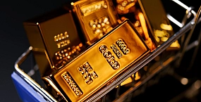 Фьючерсы на золото обновили исторический максимум на Comex