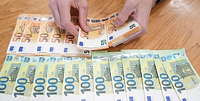 В Европе обвинили Зеленского в вымогательстве средств у стран ЕС