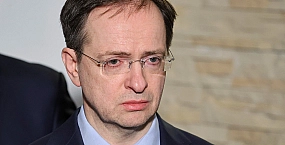 Песков заявил о расширении состава делегации РФ на переговорах в Женеве