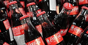 В российских магазинах вновь появилась Coca-Cola из Великобритании, Польши и Японии