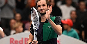 Медведев уверенно вышел в четвертьфинал турнира ATP 500 в Дубае
