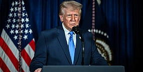Трамп заявил о планах США нанести «сильный удар» по Ирану