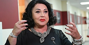 Надежда Бабкина отметила 76-летие на сцене театра «Русская песня»