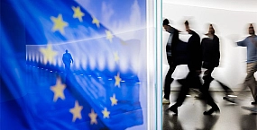 Постпреды ЕС одобрили 20-й пакет санкций против России и кредит Украине на €90 млрд
