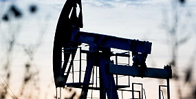 Нефть дорожает на фоне напряженности на Ближнем Востоке