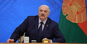 Лукашенко назвал удар по автобусу попыткой втянуть Белоруссию в конфликт
