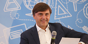 Кравцов сообщил о подготовке единых учебников истории Донбасса и Новороссии
