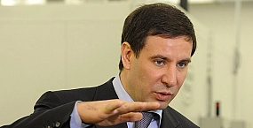 Пирамида Юревича и Белоусова пошла с молотка: мутная сделка с прикрытием?