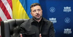 Зеленский во время выступления вновь перешел на русский язык