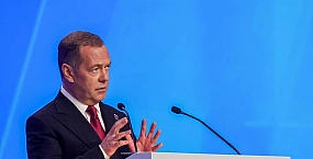 Медведев назвал нового главкома ВСУ Драпатого «жирным куском говна» после его слов о россиянах