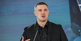 Экс-глава Минобороны Украины заявил, что двери для возвращения в ведомство «еще не закрыты»