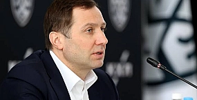 Глава КХЛ заявил о работе над снижением оттока молодых хоккеистов в Северную Америку