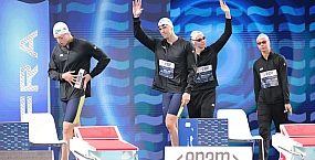 Сборная России по плаванию вернулась в Москву после чемпионата Европы