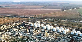 Атаки на НПЗ: после Новошахтинского завода повреждения получил еще один нефтеперерабатывающий объект