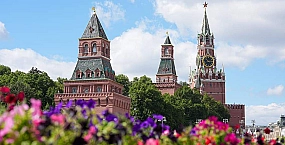 Песков не исключил возобновления трехсторонних переговоров по Украине