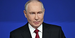 Путин назвал языки и традиции народов истинным богатством России
