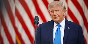 Психолог связал режим сна Трампа с возможными рисками для здоровья